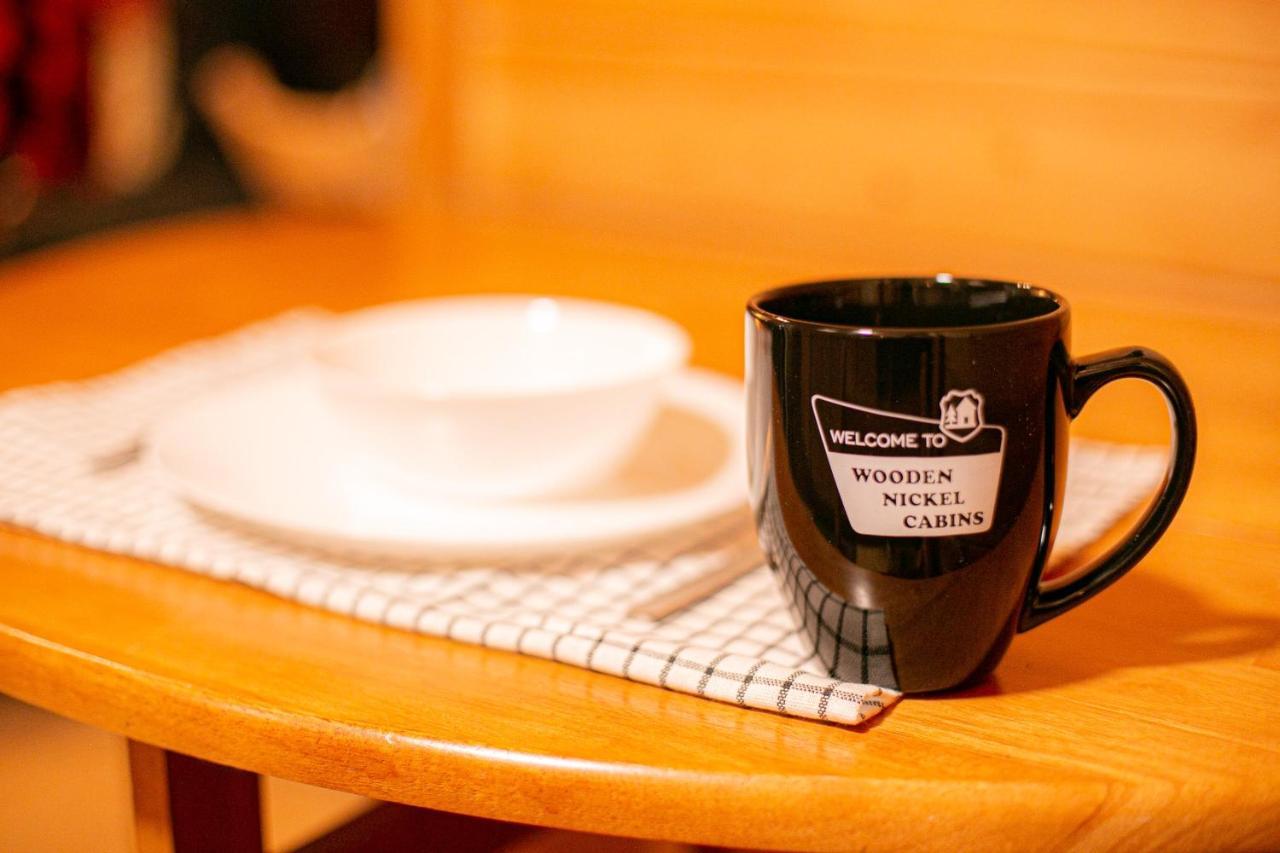 Cabin #4 The Wolves Den - Pet Friendly- Sleeps 6 - Playground & Game Room ペイソン エクステリア 写真